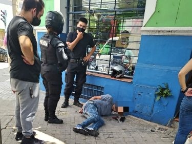 Lo lincharon por robar un celular en Lagos y San Juan