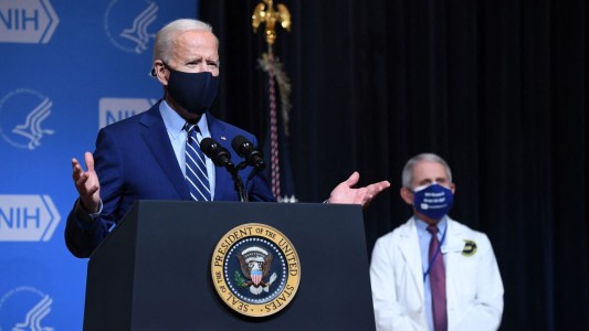 Estados Unidos compró 200 millones de dosis más de vacunas contra el coronavirus