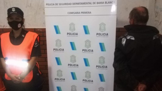 Villa Ressia: merodeaba por el barrio de su ex pareja, ella presionó el botón antipánico y terminó detenido