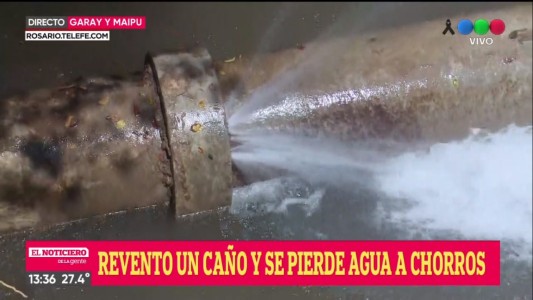 Importante pérdida de agua en Garay y Maipú