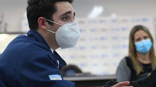 Indagarán al falso médico que atendió a un paciente con Covid-19 y falleció