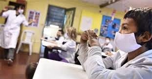 Mañana vuelve la presencialidad a todas las escuelas de Santa Fe