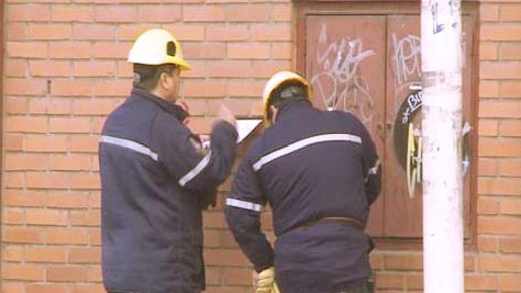 Engaños. Alerta por notificaciones falsas de la EPE para ingresar a los domicilios