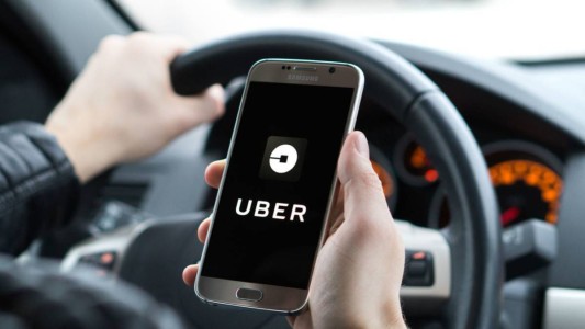 UBER comenzó a operar en Rosario