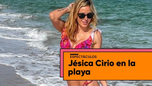 La sexy foto de Jésica Cirio en la playa