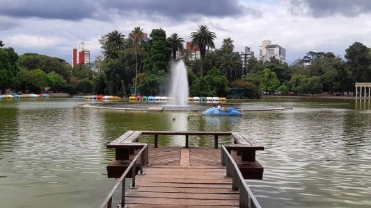 Todo sube: navegar media hora en el Laguito costará $400