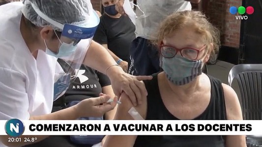 Comenzó la vacunación a docentes en Santa Fe