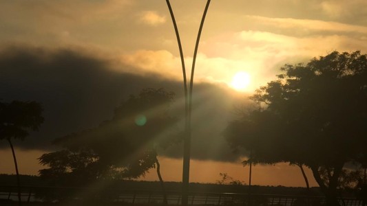 Viernes cálido y sin lluvias