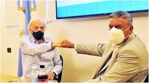 Menotti fue vacunado contra el coronavirus en el Luna Park