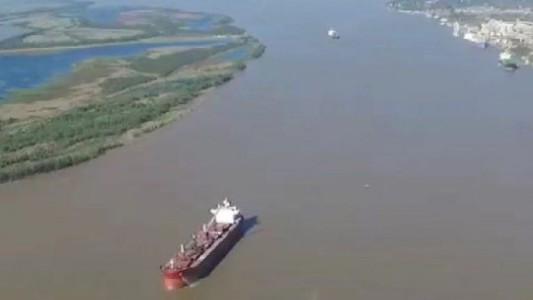 Hidrovía Paraná – Paraguay: Comenzaron a exponerse las propuestas para el proyecto