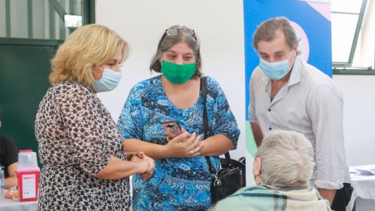 Martorano: "Ya hemos vacunado prácticamente el 90% del personal de salud"