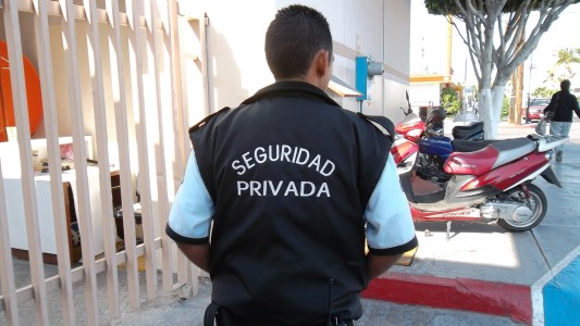 Crearon una asociación para capacitar a patovicas, custodios y personal de seguridad privada