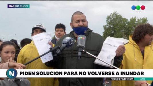 Temporal: protesta de vecinos por anegamientos