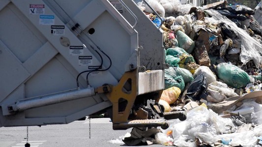 Hallaron restos óseos entre basura en zona sudoeste e investigan si se trata de partes humanas