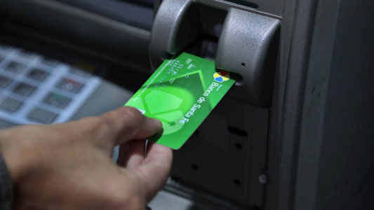 Con los aumentos acordados se inicia el pago a los pasivos provinciales