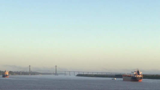 Viernes Santo con buen tiempo y cielo despejado en la ciudad