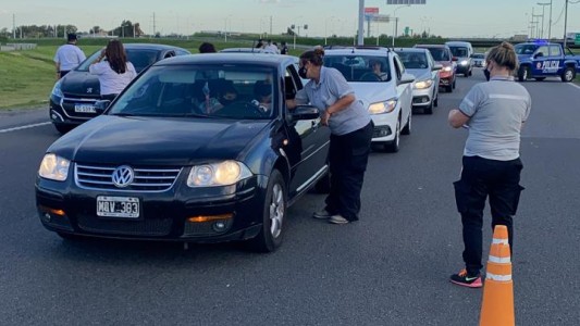 Controles de temperatura en los ingresos a Rosario y en la terminal