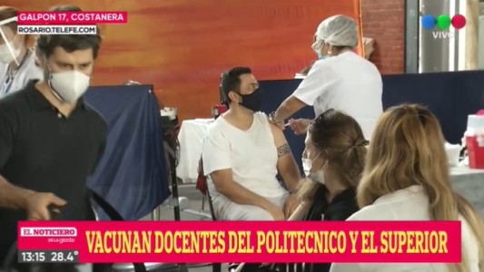 Vacunan a docentes del politécnico y del superior