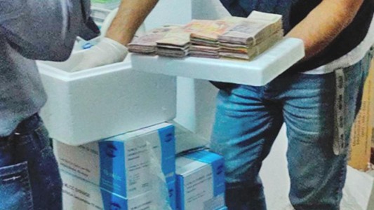 Enfermero y empleada del 107, detenidos por robar vacunas anticovid-19