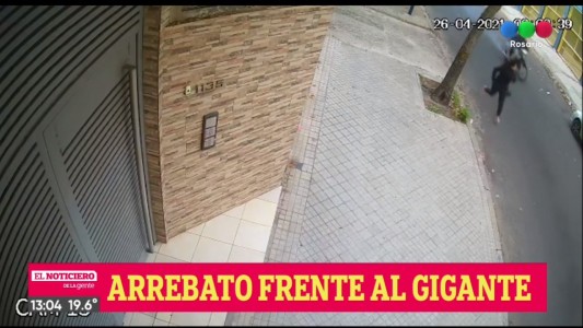 Arroyito: un nuevo robo de motochorros fue registrado por una cámara de seguridad