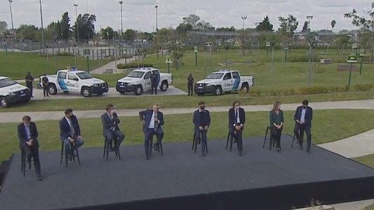 "Trabajar juntos y olvidarnos del resto": pedido del Presidente a la oposición