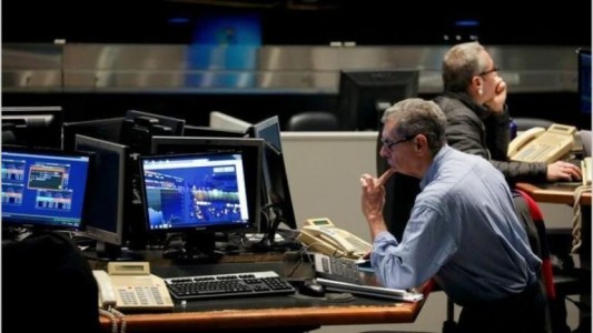 Nueva alza en la cotización del dólar en todas sus versiones