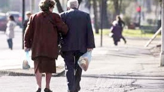 PAMI paga suma extraordinaria a 550 mil personas en reemplazo del Programa Alimentario