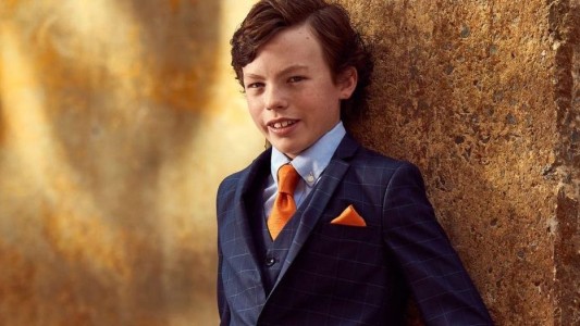 Graduarse en la misma semana de la secundaria y la universidad: el logro de un nene de 12 años