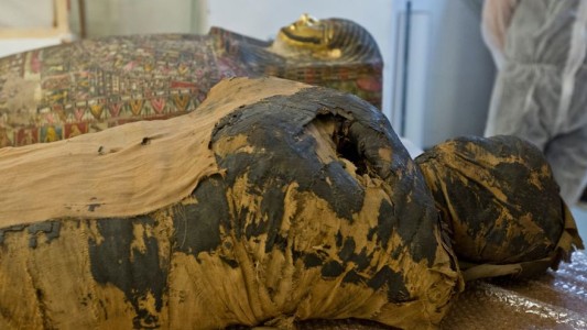 Hallazgo inédito: una momia egipcia embarazada