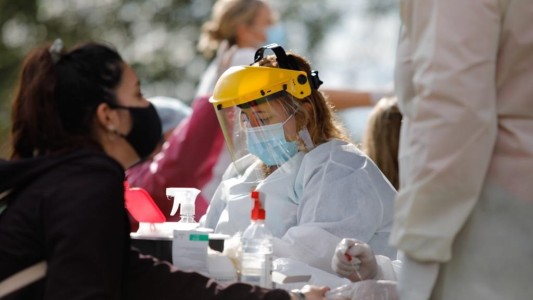 Rosario sumó 834 nuevos contagios de los 2286 que reportó la provincia