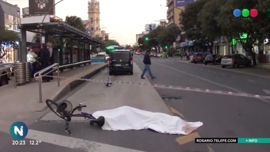 Murió mujer en bicicleta atropellada por un colectivo en el Metrobús