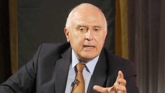 Lifschitz continúa con un cuadro crítico con asistencia respiratoria