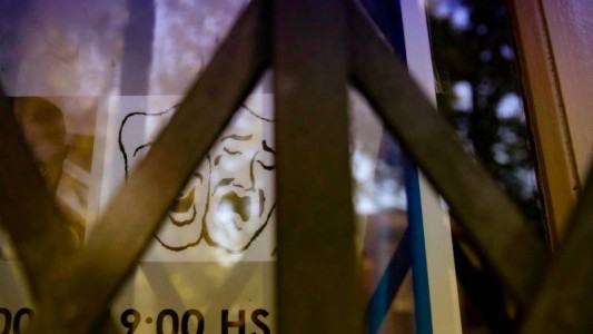 La multisectorial de artistas lleva su reclamo a Javkin y a Perotti