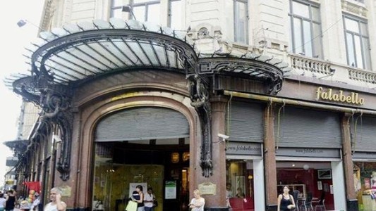 Falabella de queda dos semanas más en Rosario