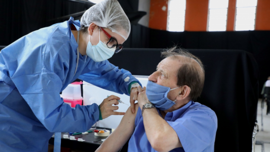 Llegaron 39.000 dosis de Sputnik V a Santa Fe y continúa la vacunación de primeras dosis