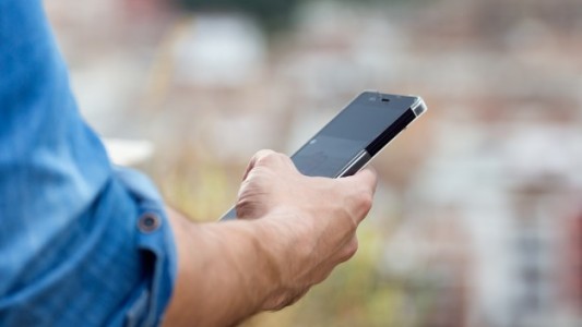 Alarma por asesino en serie de homosexuales en Brasil: busca a víctimas en aplicaciones