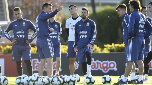 "Si se cumplen los protocolos la Copa América se puede jugar", considera el jefe médico de la AFA