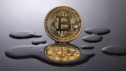 Se derrumba el bitcoin al cotizarse por debajo de los 40.000 dólares