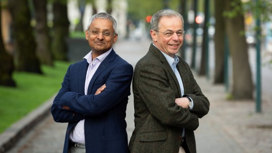 Premio Tecnología del Milenio: 1 millón de dólares para dos químicos británicos por su secuenciación ultrarrápida del ADN