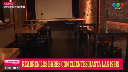 Reabren los bares con atención al público