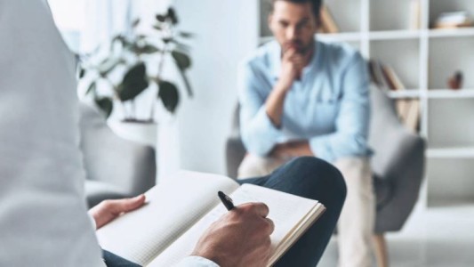 "Las palabras importan": Llaman a evitar la discriminación de las personas con problemas de salud mental