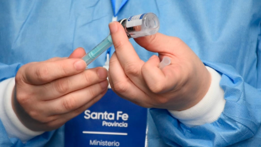 A pesar de la llegada de vacunas, desde Salud instan a "extremar los cuidados"