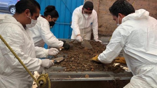 Hallaron casi 4.000 huesos en la casa de un femicida mexicano