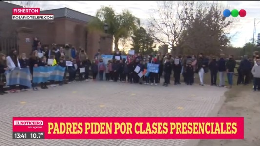 Los padres piden por la vuelta de las clases presenciales
