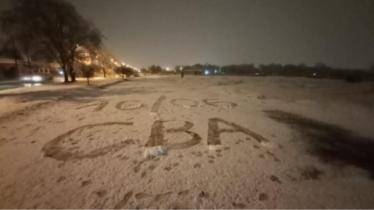 Córdoba nevada: las imágenes de la nieve que deslumbran a los cordobeses