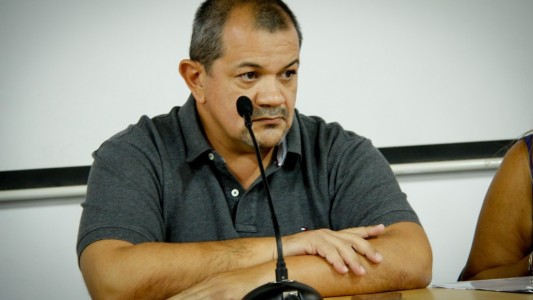 Lucero: "El Ministerio de Educación comunica tarde, mal y de manera imprecisa