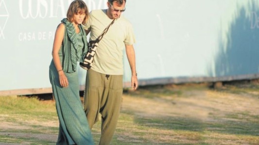 Calu Rivero y "Aíto" de la Rúa viven un intenso romance en Punta del Este