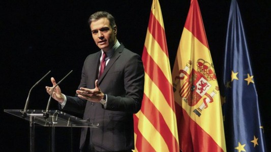 El Gobierno español indulta a los encarcelados líderes separatistas catalanes