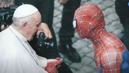 El papa Francisco recibió al Hombre Araña