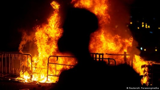 Se incendió un centro de artes marciales en China: 18 muertos y 16 heridos